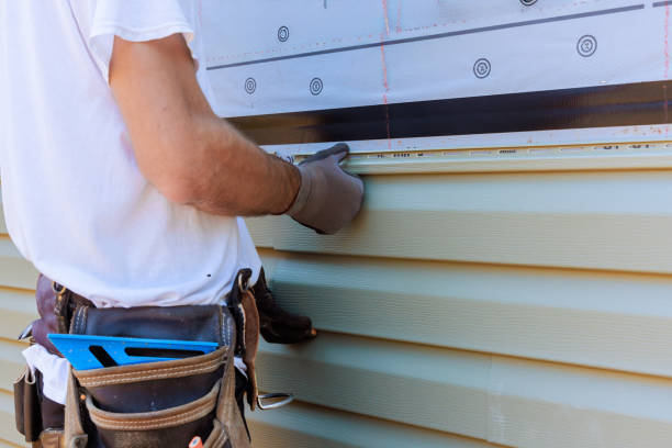 Trusted Storm Damage Siding Repair service in Canfield, OH - Creative Siding